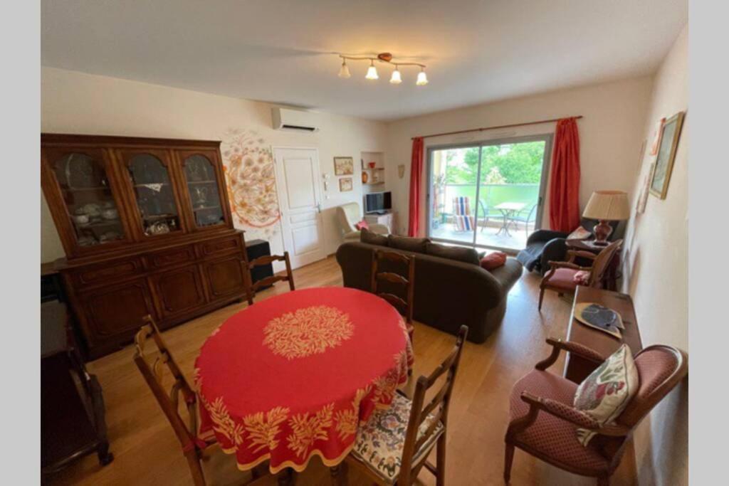 L'Evasion - Draps Compris, Climatisation, Parking Apartment Sarlat-la-Caneda Exterior photo